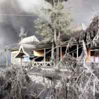 Diselimuti Abu, Pengusaha Hotel di Bromo Merugi Ratusan Juta