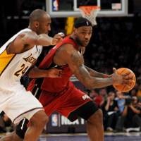 Triple Double James Libas Lakers