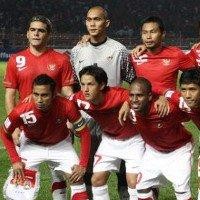 Aja Kagetan, Aja Gumunan, Aja Dumeh