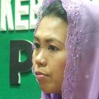Yenny Wahid Ketua Umum PKB Gus Dur
