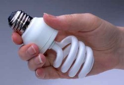 Ancaman Merkuri di Balik Lampu Hemat Energi