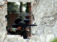 Serunya Bermain Paintball