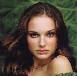Hamil, Natalie Portman Tunangan dengan Penari Asal Prancis