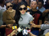 Syahrini Pulang dari Malaysia