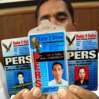 Peras Pegawai SPBU, Tiga Wartawan Diamankan