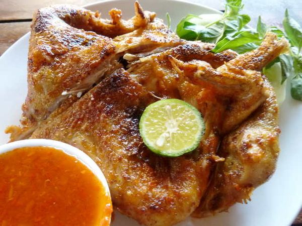 Makan Ayam Bakar di Jerman