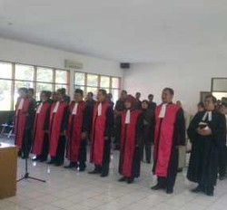 PN Bandung Ambil Sumpah 7 Hakim Ad Hoc
