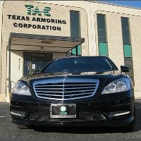 Mobil Hybrid Antipeluru Pertama Seharga Rp 2,3 M