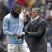 Balotelli Tak Betah, Mancini Bingung