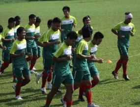 Riedl Tak Risaukan Mental Pemain