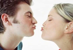 Bencana Akibat Berciuman