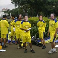 Korban Lumpur Lapindo Vs Ical Cs Adu Bola di Monas