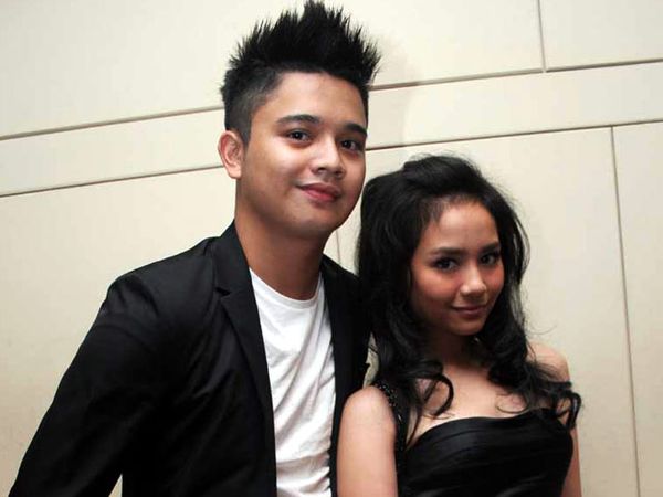 Kompaknya Derby Romero-Gita Gutawa