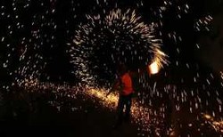 Pencak Silat Hingga Pesta Kembang Api Semarakkan Malam Tahun Baru di TMII