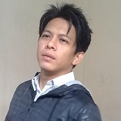 Jalani Sidang, Ariel Selalu Bawa Catatan Kecil