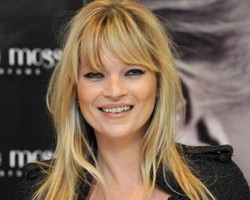 Dua Perangkat Kecantikan Wajib Ala Kate Moss