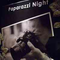 Abadikan Moment Terakhir 2010, Hotel Bumi Angkat Tema Paparazzi