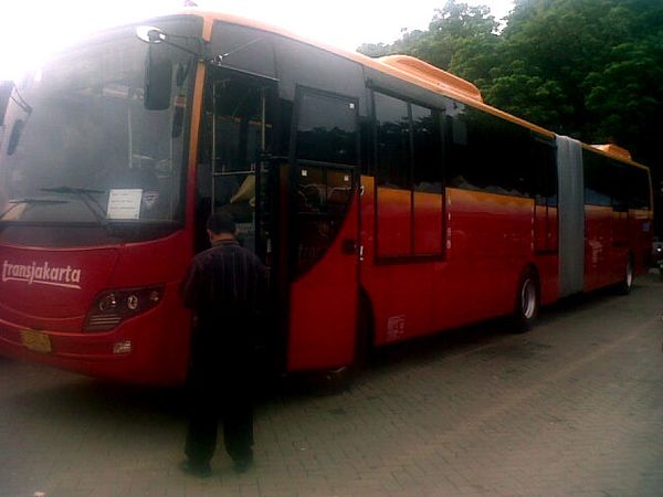 Busway Koridor IX dan Koridor X Diresmikan