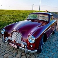 Mobil Milik Mendiang Raja Belgia Dilelang