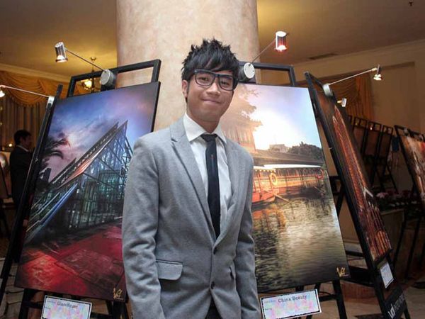 Vidi Aldiano Pameran Foto