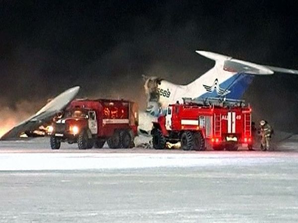 Pesawat Rusia Terbakar