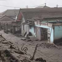 Erupsi Bromo, 106 Bangunan di Ngadirejo Ambruk dan Rusak 