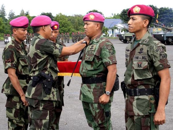 Sertijab Danyon Tankfib-1 Marinir