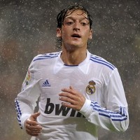 Oezil: Madrid Klub Terbesar di Dunia