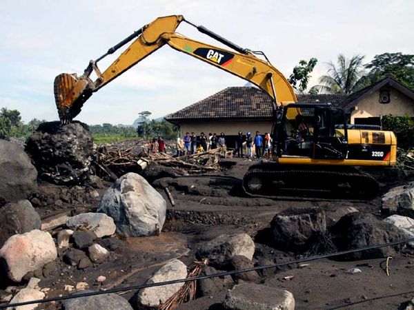 Banjir Lahar di Kali Opak