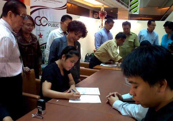 Penawaran Saham Perdana Megapolitan