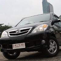 Harga Mobil Berbondong-bondong Naik