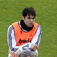 Maicon Ditukar Kaka?