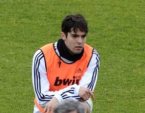 Maicon Ditukar Kaka?