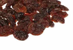 Hindari Camilan Buah Kering dan Kacang Bila Ingin Kurus