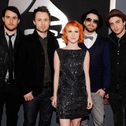 Paramore Sedih Dengar Farro Bersaudara Ngaku Disepelekan