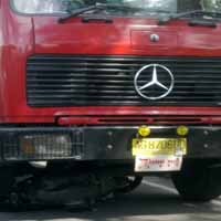 Vario Terseret Truk Gandeng, Seorang Biker Tewas, 1 Luka Berat