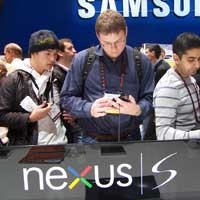 Melihat Google Nexus S Lebih Dekat