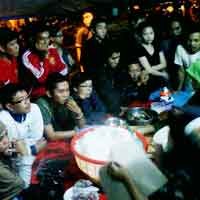 Sego Sambel Mak Yeye Masih Nendang Meski Cabai Mahal