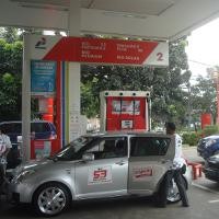 Rajin Isi Full Tank Bensin Mumpung Belum Dibatasi