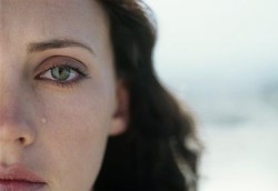 Tangis Wanita Turunkan Gairah Seks Pria