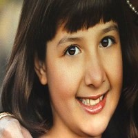 Wanita Tua Nekat Merebut Senjata Pelaku