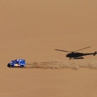 Al-Attiyah Terus Kejar Sainz