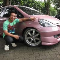 Penganut Gaya Elegan