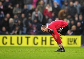 Fergie Simpan Rooney demi Spurs