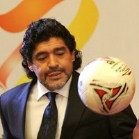 Maradona Dapat Tawaran dari Klub Inggris 