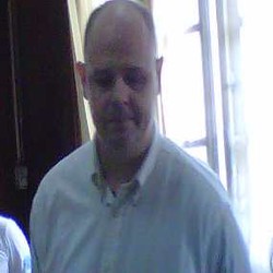  Michael Dituntut 4 Tahun, Massa Berteriak Minta Uangnya Dikembalikan