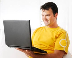 Pria Hobi Pornografi Sulit Mencapai Klimaks