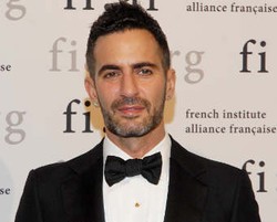 Marc Jacobs Perpanjang Kontrak dengan Louis Vuitton