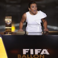 Marta Masih jadi Ratu-nya Sepakbola Wanita