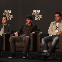 Messi Cukup Jauh Ungguli Iniesta & Xavi